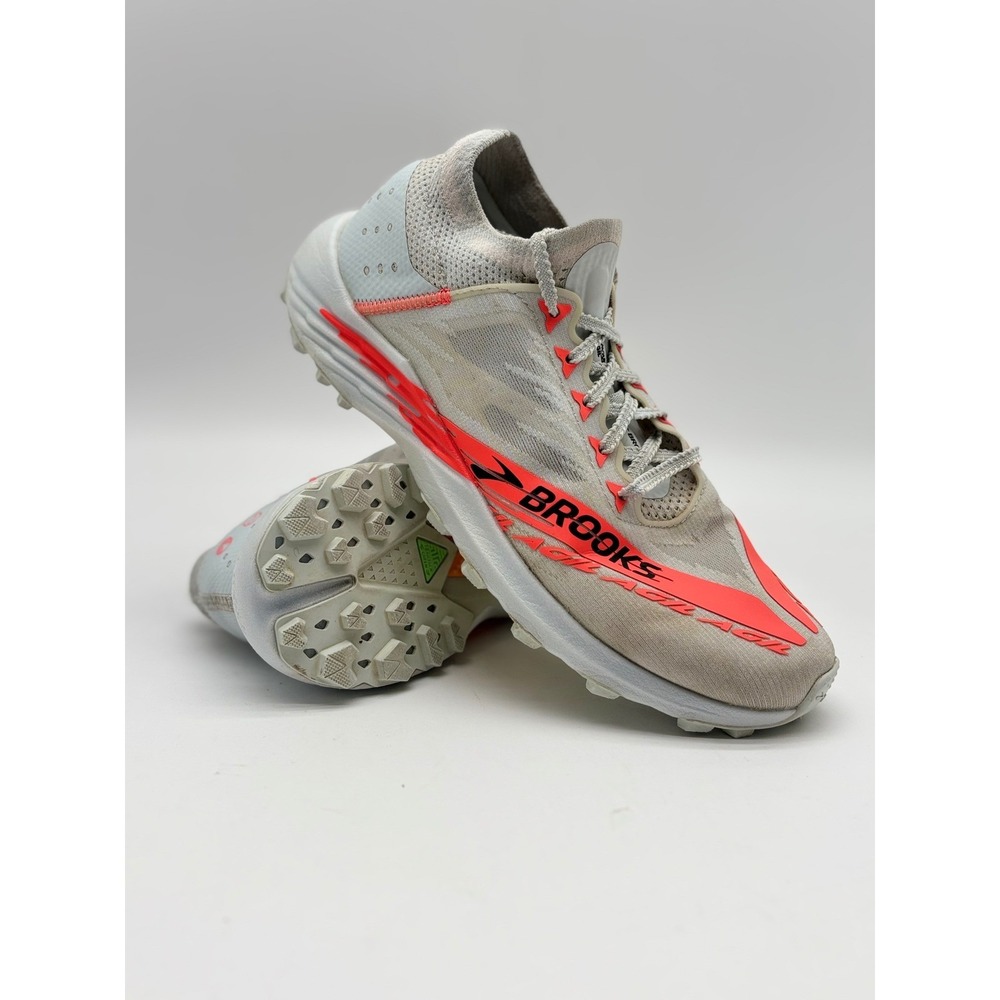 Brooks Catamount Agil Womens 7.5 Trail Running Shoes Grey Orange 1000451D488